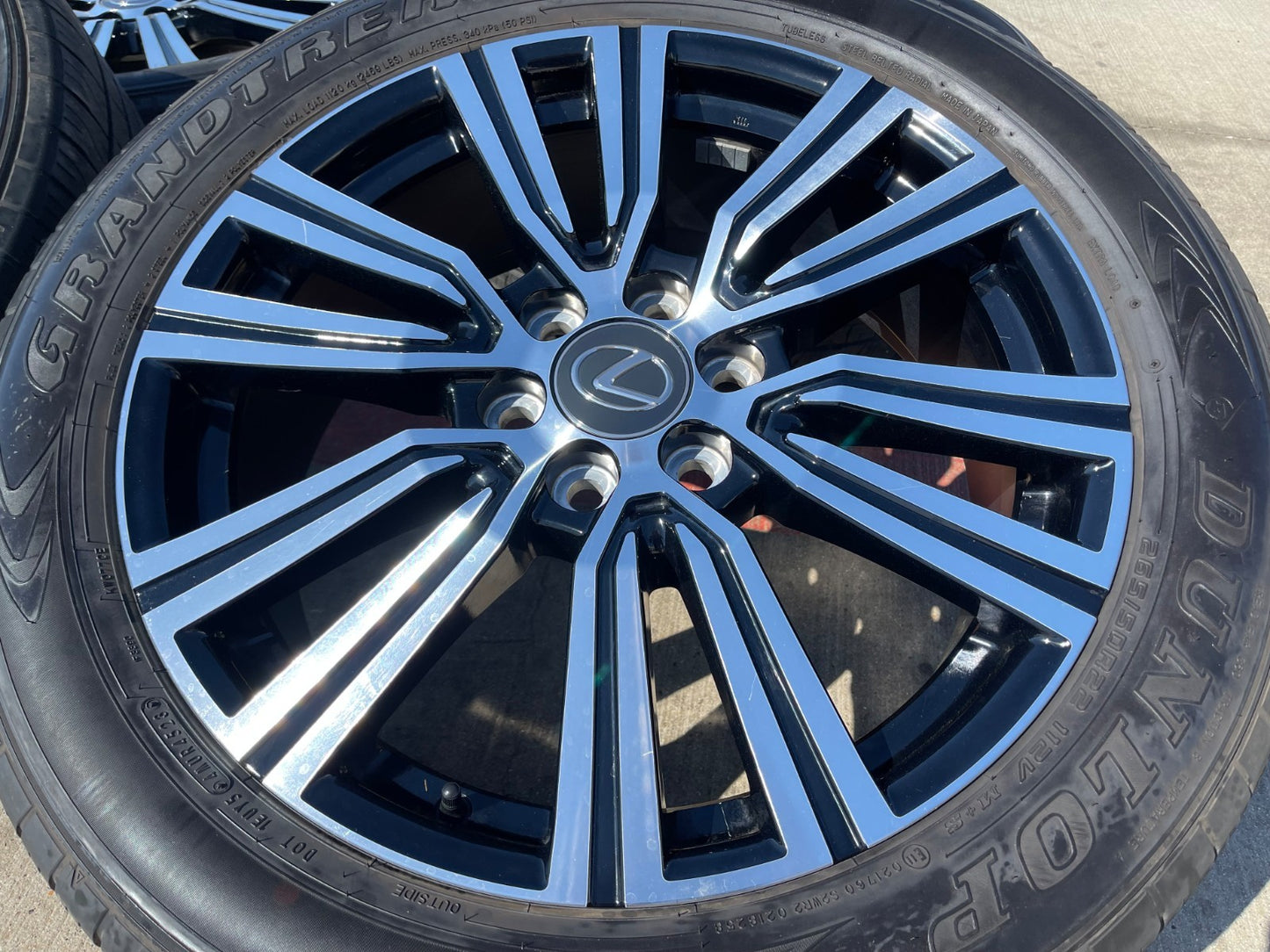 22" Lexus LX600 OEM wheels rims 74402 Toyota Tundra Sequoia 2023 2024 2025 2026
