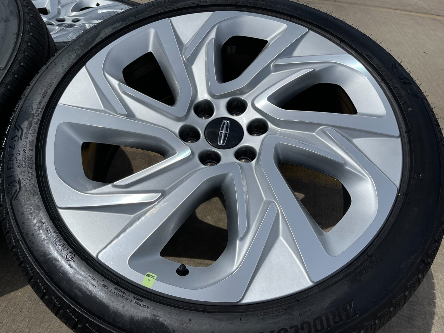 24" Lincoln Navigator OEM rims wheels Ford F-150 Expedition 2024 2025 2026 NEW