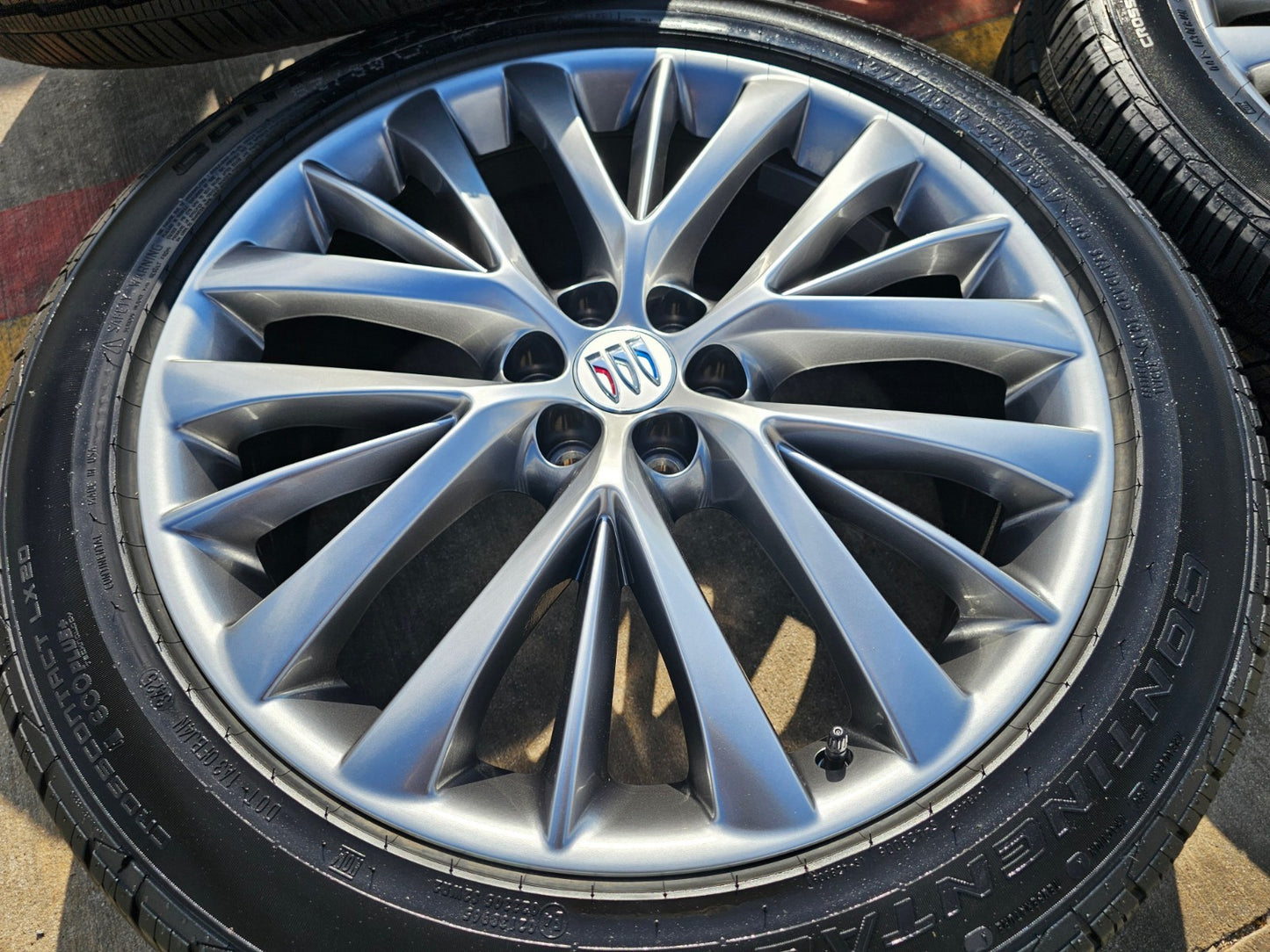 22" Buick Enclave OEM 90043 wheels rims Blazer Acadia Traverse XT6 2025 2026 NEW