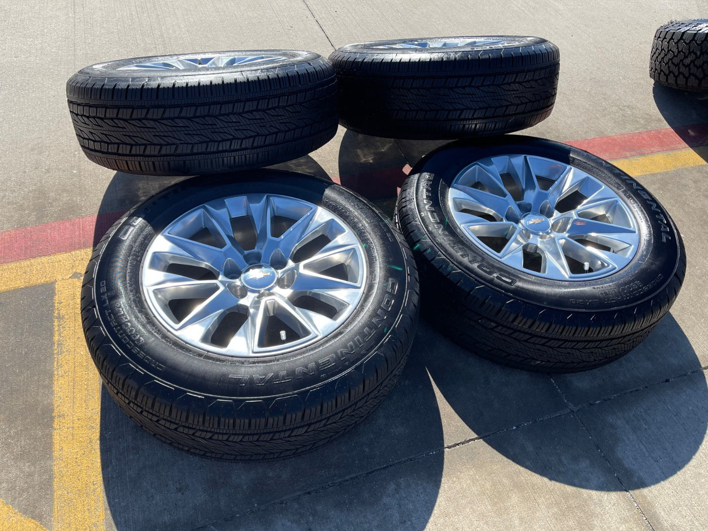 20" Chevy Tahoe Silverado LTZ 5920 OEM wheels rims Yukon 2025 2026 CONTINENTAL