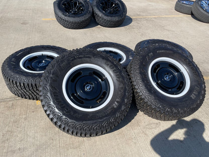 17" Ford Bronco HERITAGE Edition wheels rims white 2025 2026 GOODYEAR 35"