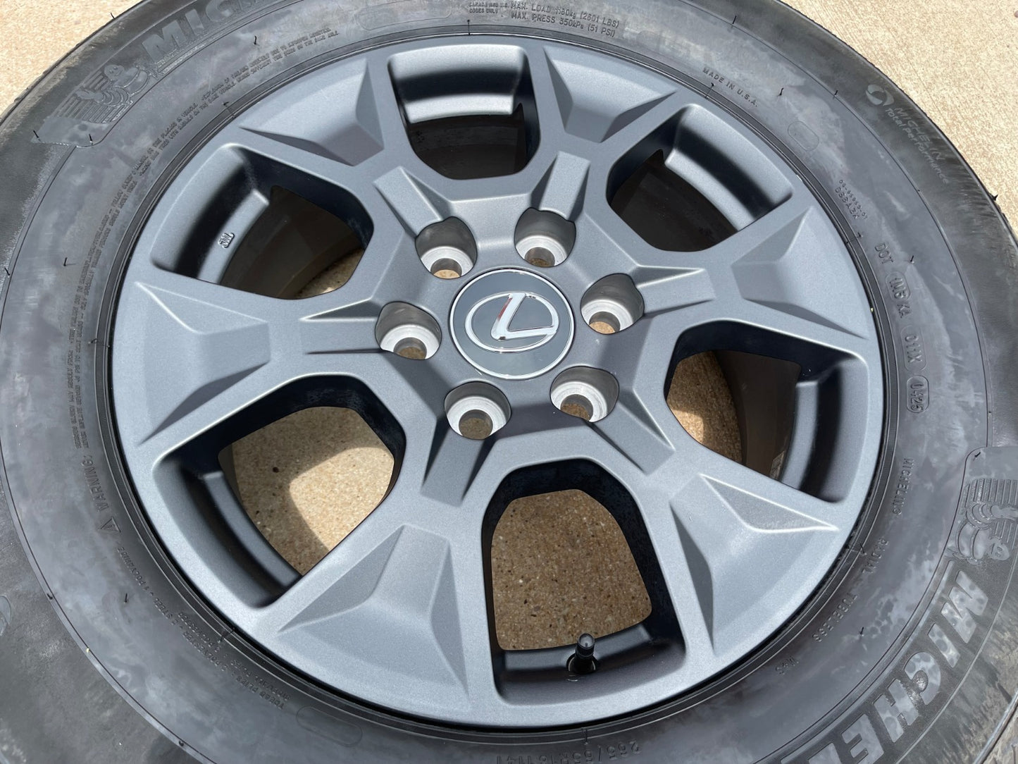 18" Lexus GX550 OEM 10544 wheel rim Toyota Land Cruiser Tundra Sequoia NEW