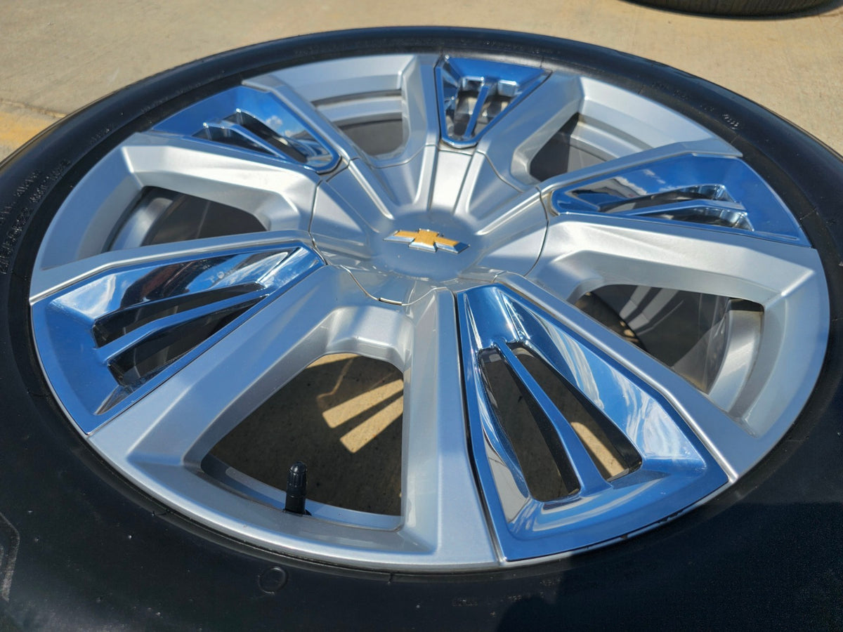 22" Chevy Tahoe RST Premier OEM wheel rim 14046 96951 Silverado Suburban single