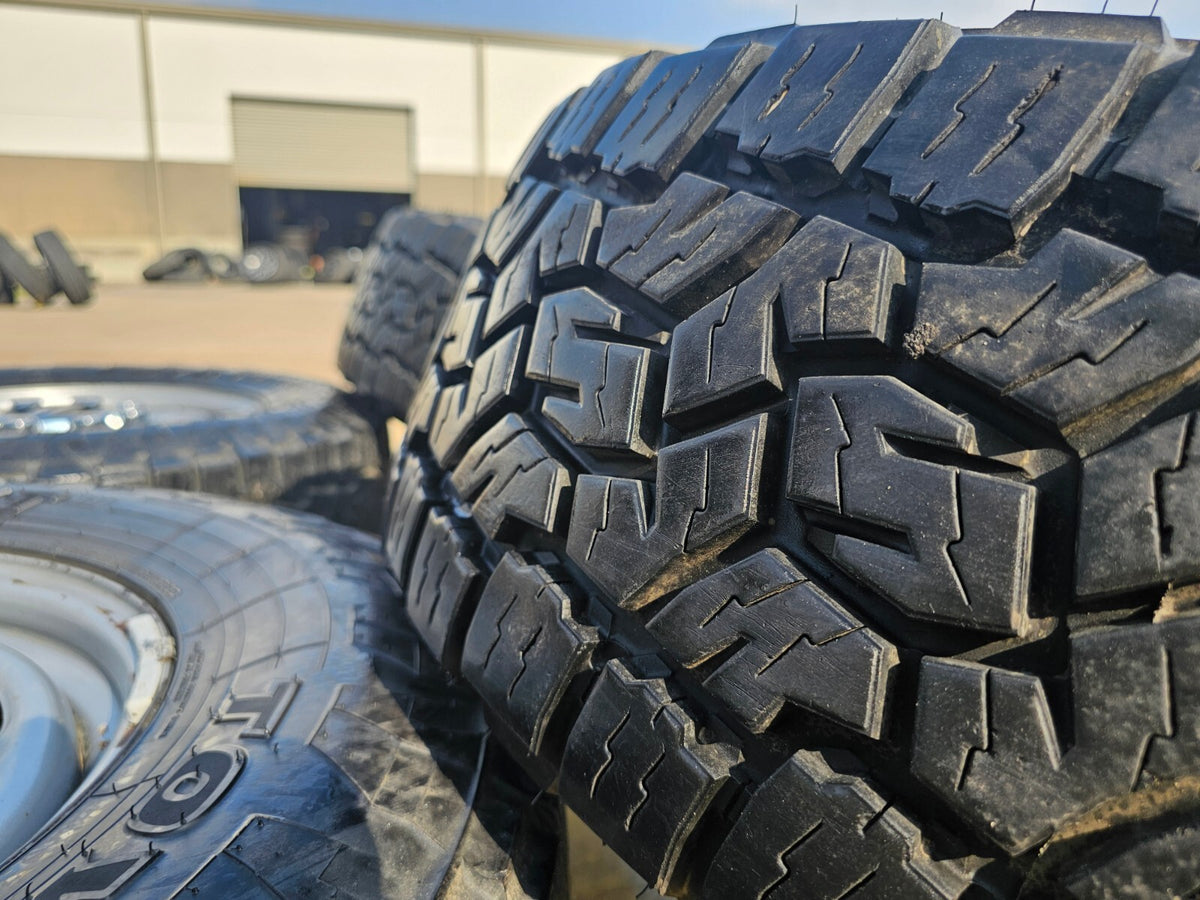 17" Ford F-250 F-350 OEM 3828 wheels rims tires SET TOYO A/T3