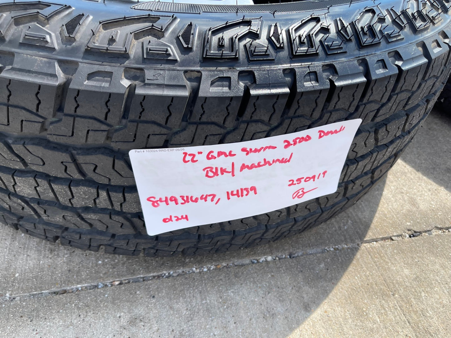 22" GMC Sierra Chevy Silverado 2500 OEM wheels rims 14139 A/T 2024 2025 2026 NEW