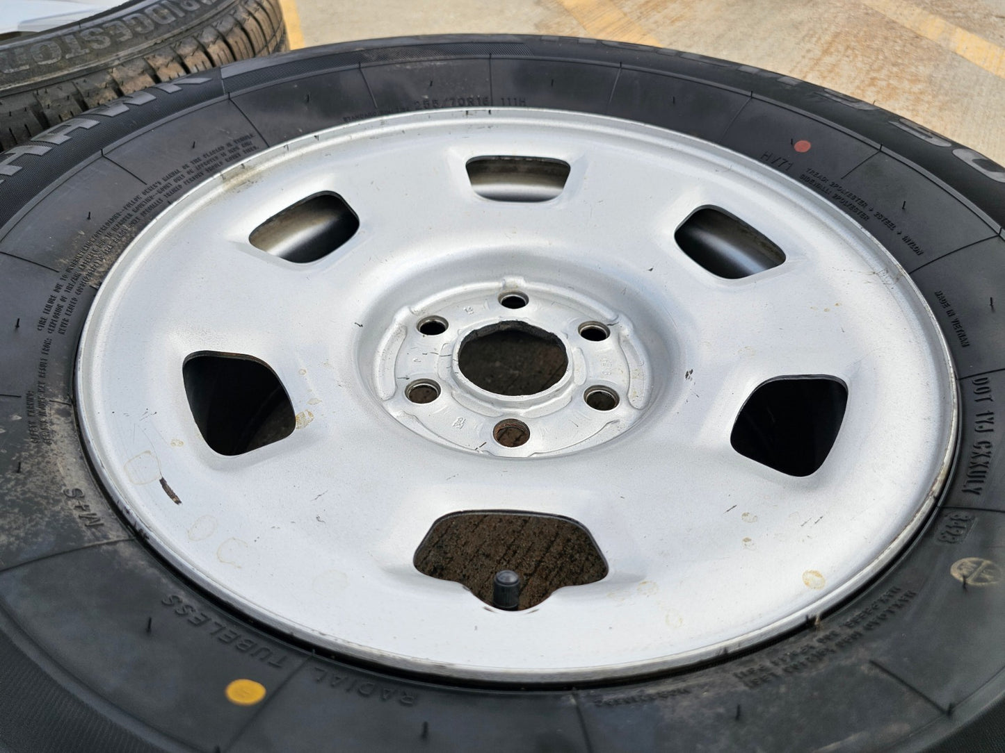 16" Chevy Colorado Z71 GMC Canyon OEM 8109 wheel rim spare tire NEW
