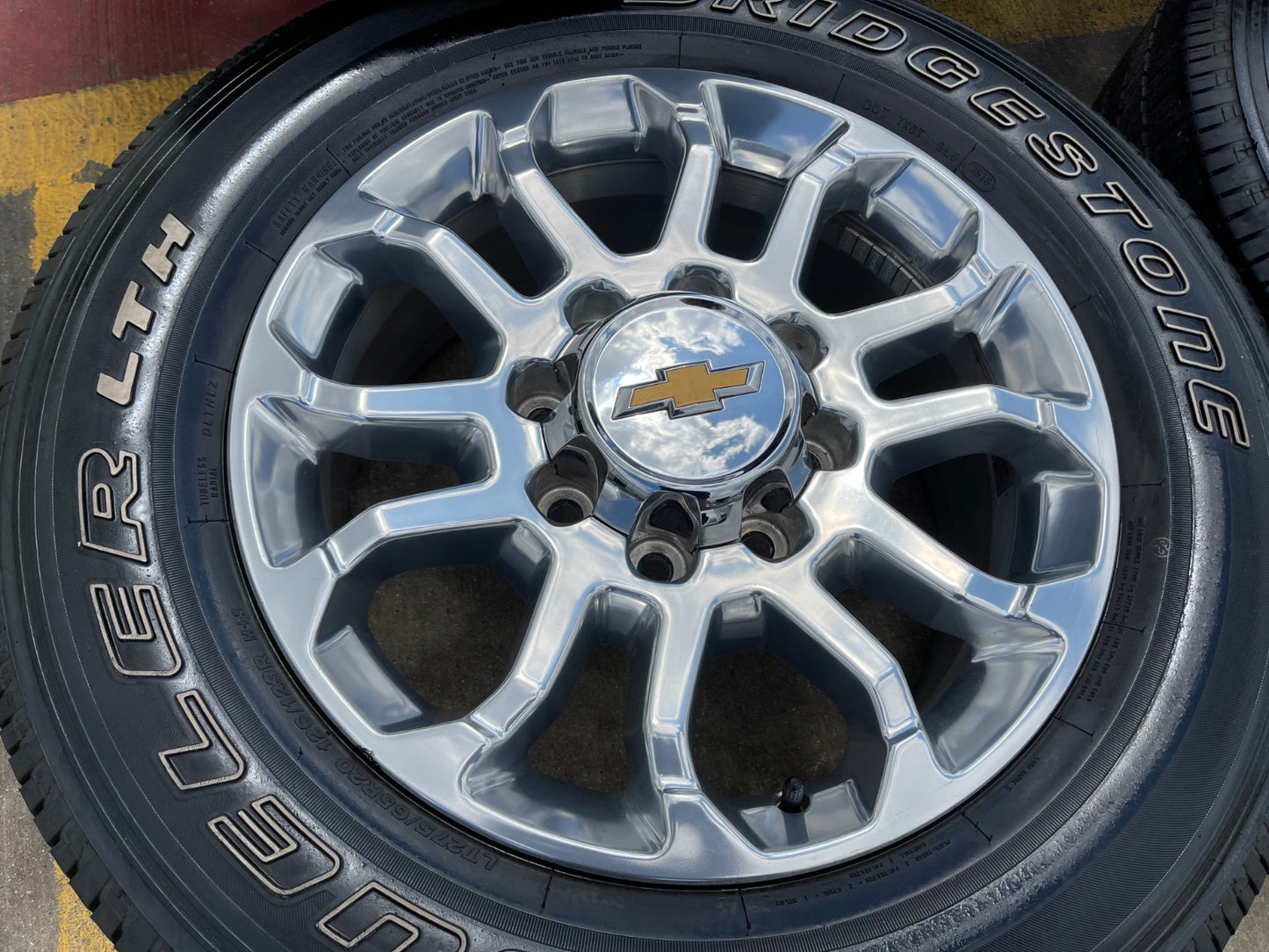 20" Chevy Silverado HIGH COUNTRY GMC Sierra AT4 2500 3500 OEM 95685 wheels rims