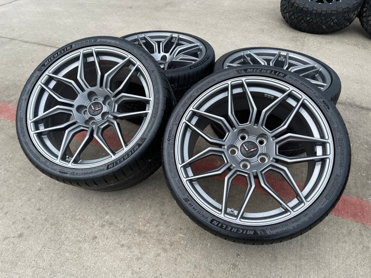 20" + 21" Chevy Corvette Z06 C8 OEM wheels rims 95580 95581 tires MICHELIN NEW