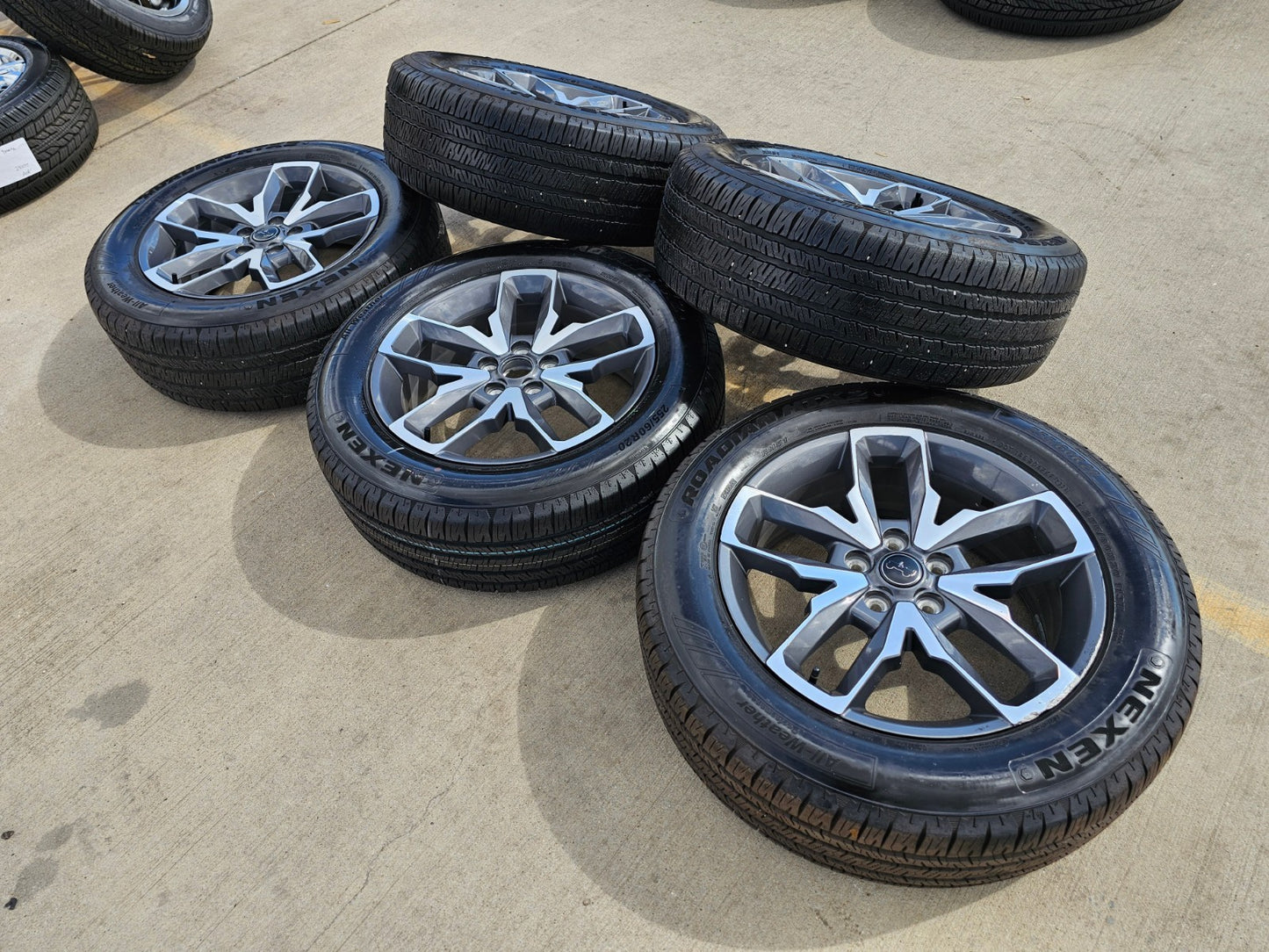 20" Jeep Wrangler Rubicon 4XE OEM 9333 wheels rims Gladiator 2024 2025 2026