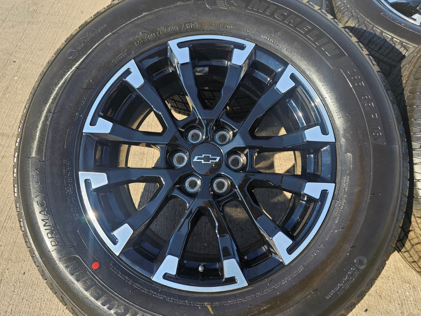 18" Chevy Traverse Blazer Z71 GMC Acadia OEM 14154 wheels rims 2025 2026 NEW