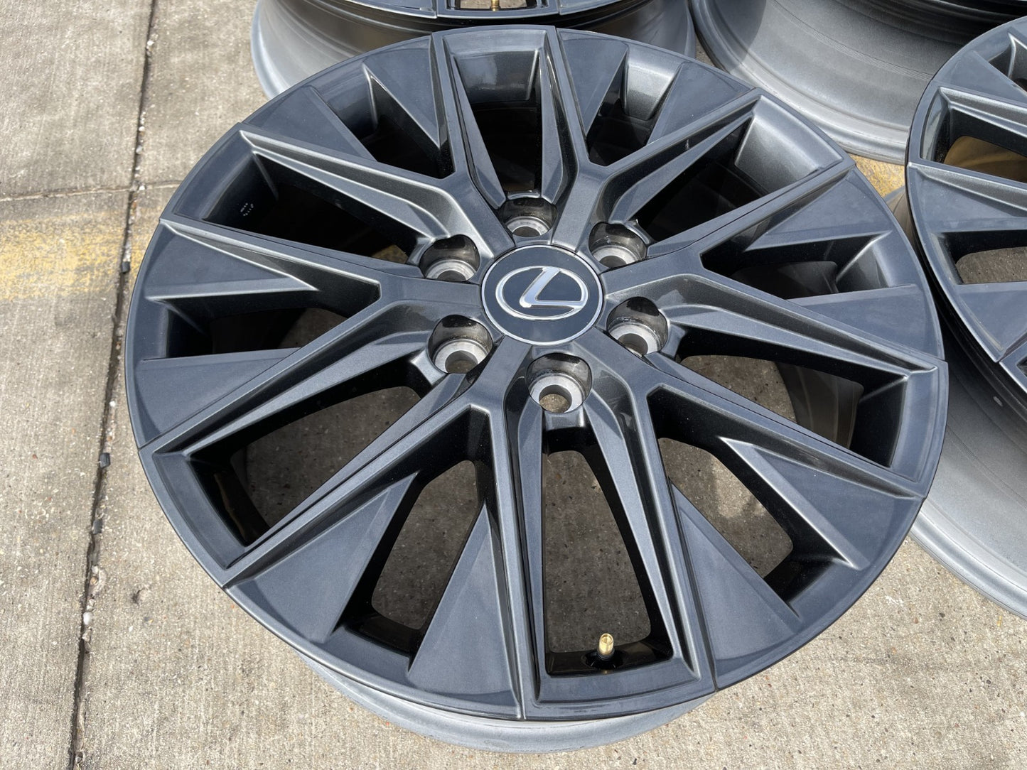 20" Lexus GX550 OEM wheels rims Land Cruiser Tundra 10545 LX600 2026 2027 NEW