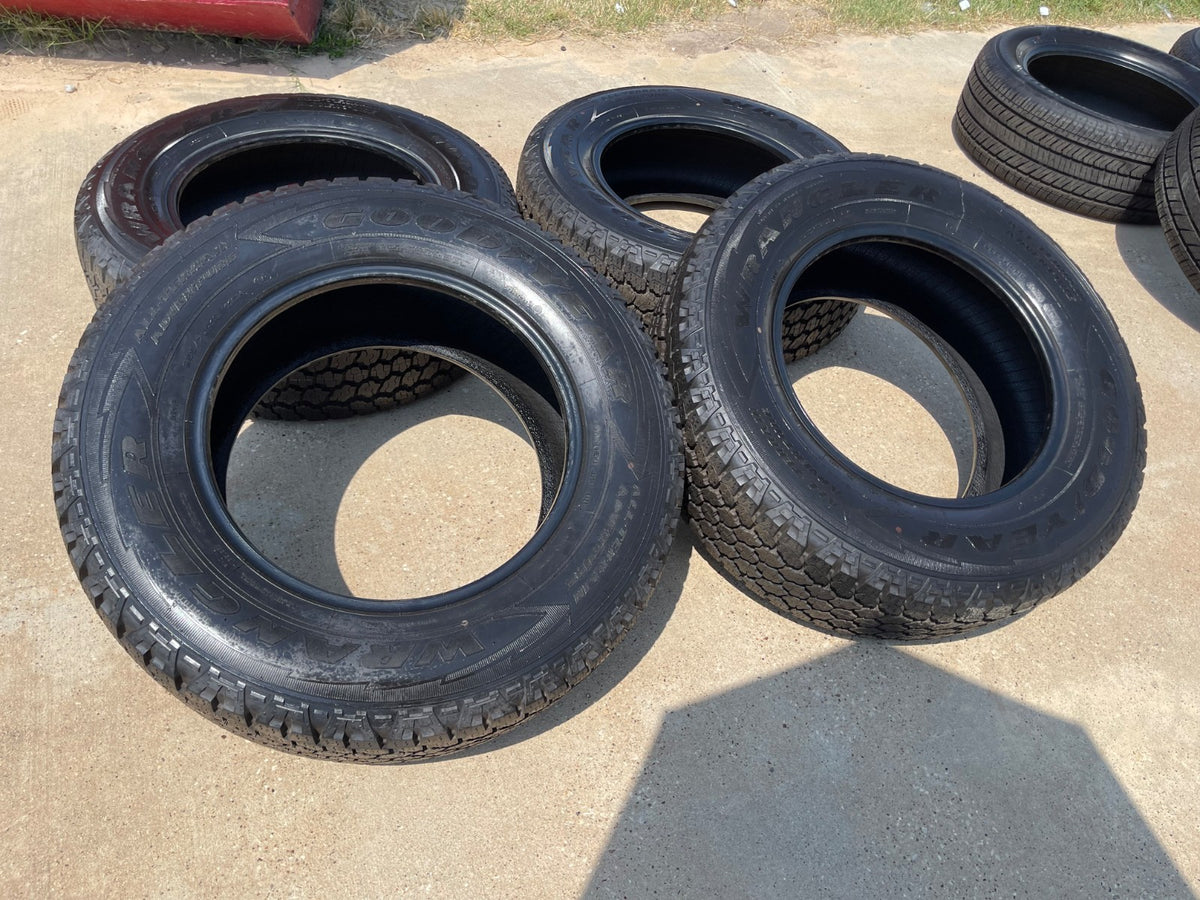 (4) 255/70/18 Goodyear Wrangler A/T tires 255/70R18 LR 116HTAKE OFFS NEW