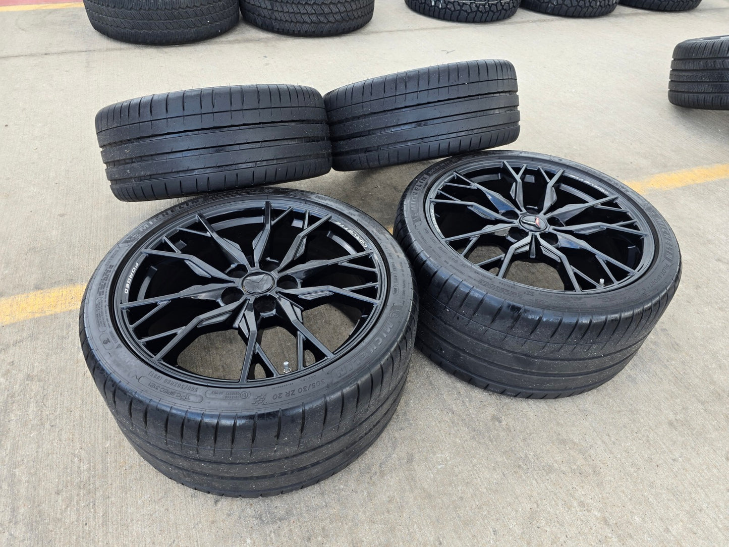 19" + 20" Chevy Corvette Z06 C8 OEM wheels rims 8057 8058 FORGED