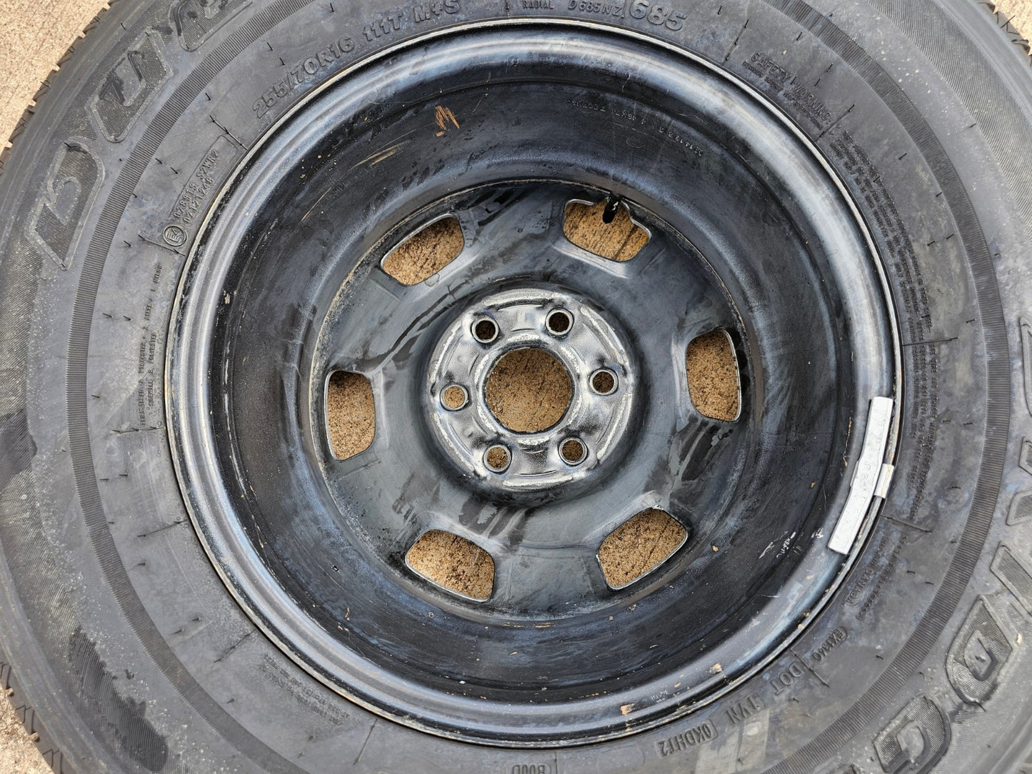16" Chevy Colorado Z71 GMC Canyon OEM 8109 wheel rim tire spare