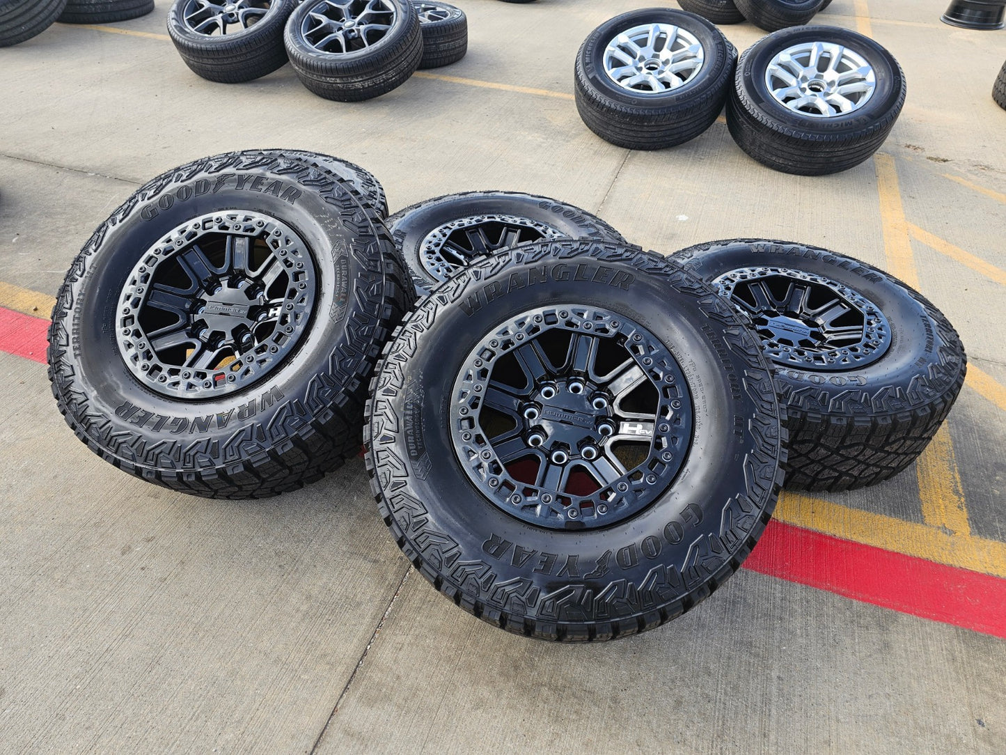 (5) 18" Hummer beadlock EV HEV 2500 OEM wheels rims 2024 2025 2026 2027 NEW 35"
