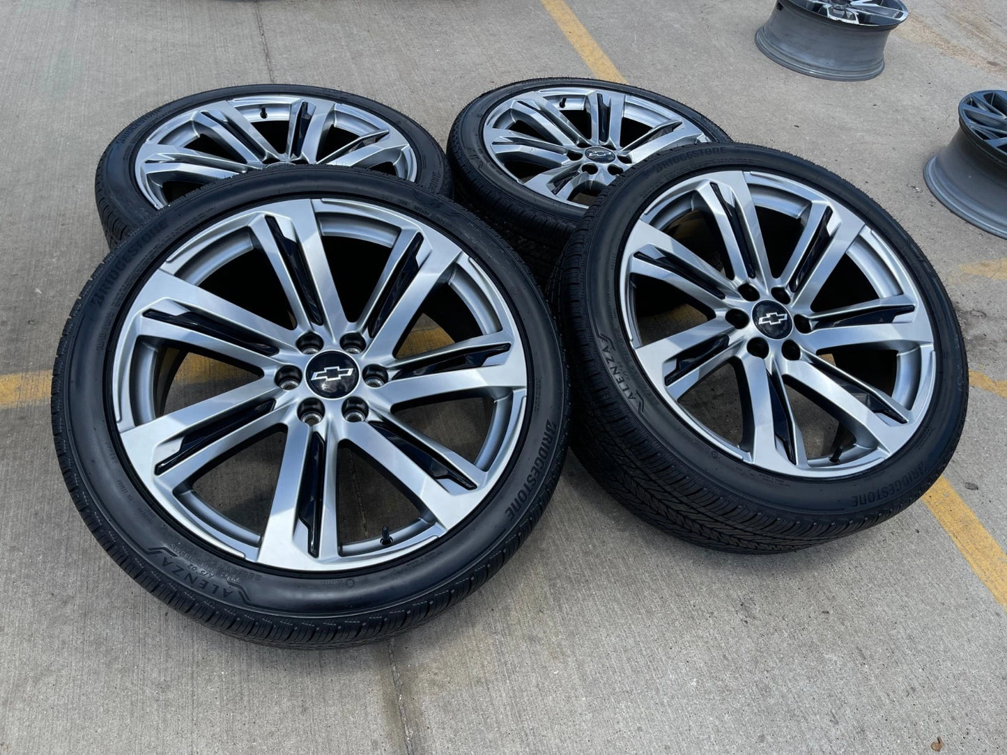 24" Chevy Tahoe Silverado OEM wheels rims tires Escalade 2023 2024 2025 2026 NEW