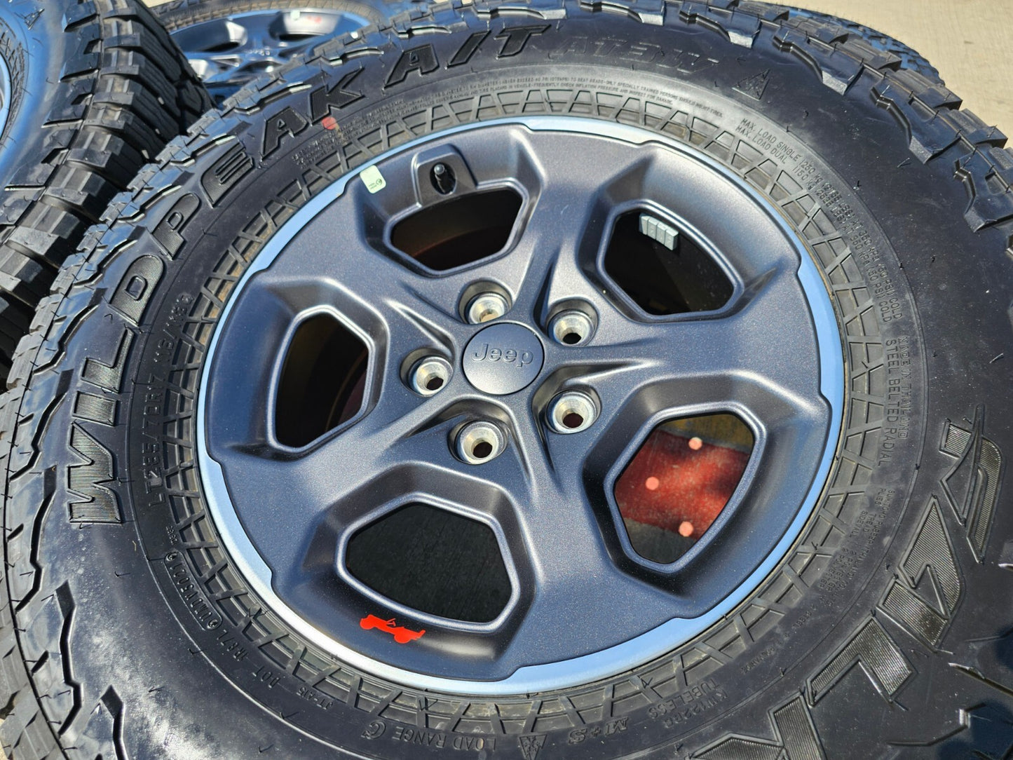 17" Jeep Wrangler Gladiator RUBICON OEM 9236 wheels rims 33" FALKEN A/T3 NEW