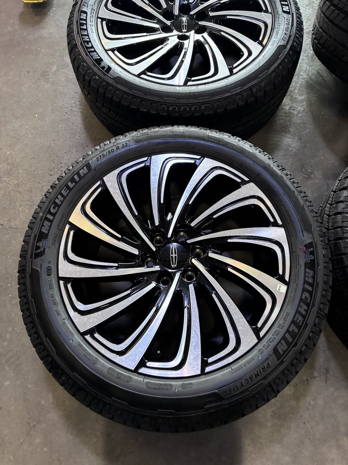 22" Lincoln Navigator OEM 10666 rims wheels BLACK LABEL MICHELIN NEW