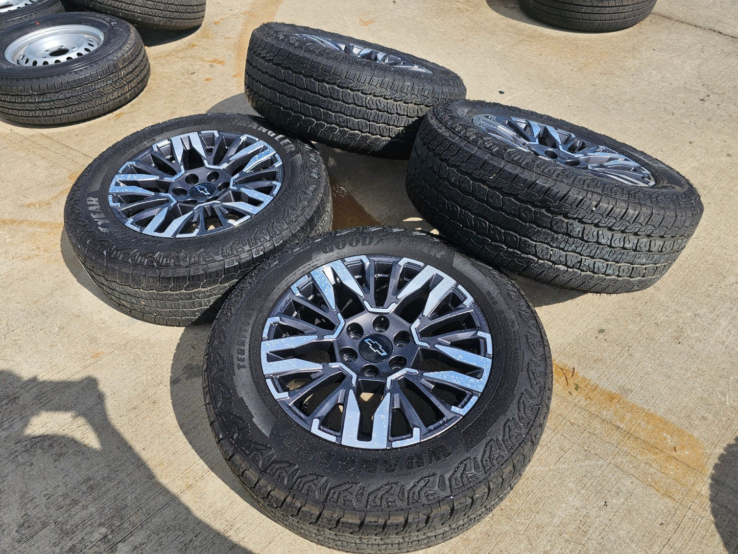 20" Chevy Silverado Z71 GMC Sierra Canyon OEM wheels rims 2025 2026 2027 SET