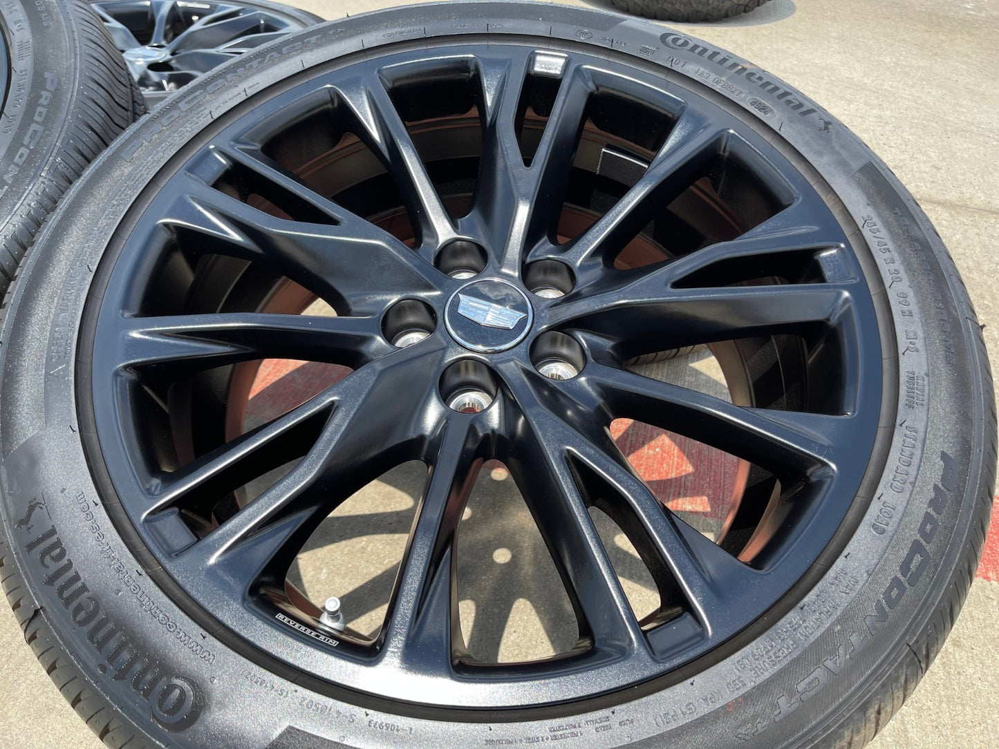 20" Cadillac XT4 OEM black wheels rims 2023 2024 2025 2026 NEW