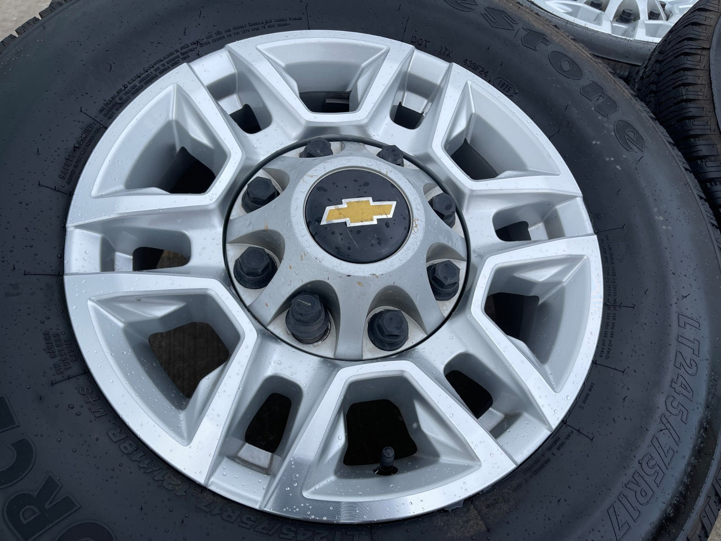 17" Chevy Silverado GMC Sierra 2500 OEM 5948 wheels rims 2025 2026 FIRESTONE NEW