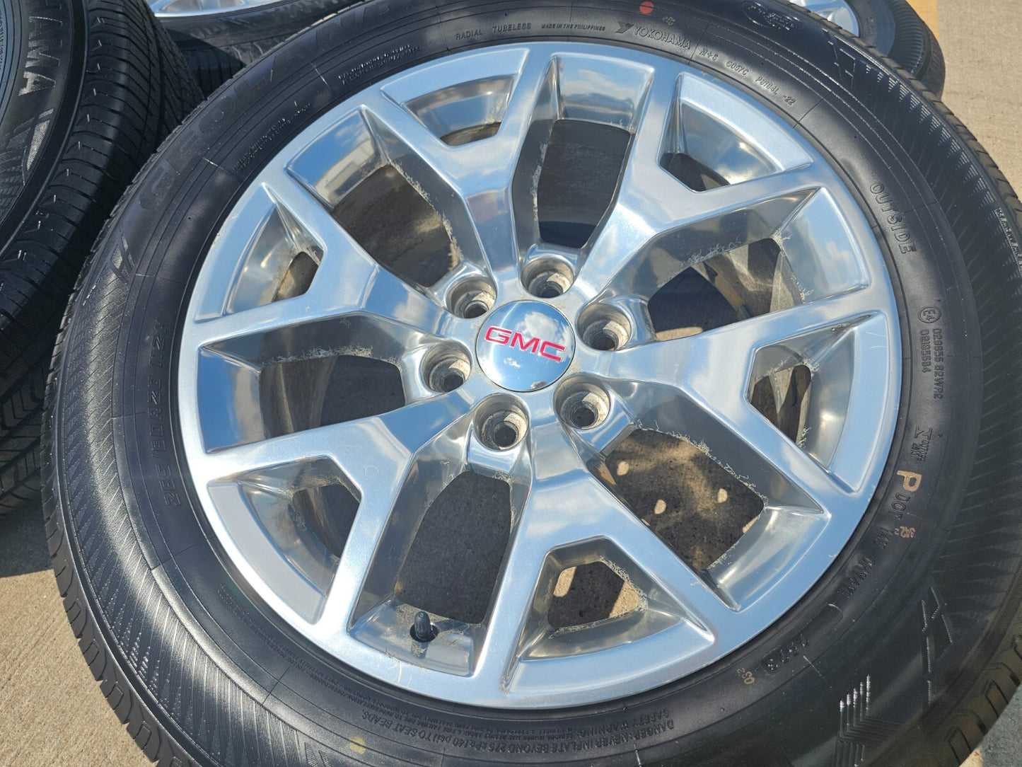 20" GMC Yukon Chevy Tahoe OEM Y spoke wheels rims 5698 tires