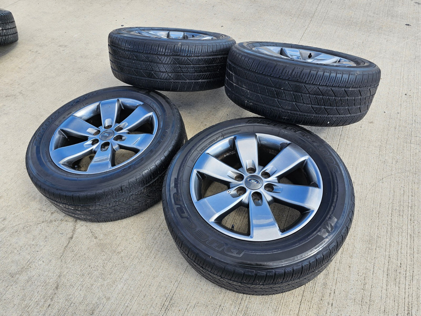 20" Ford Expedition F-150 OEM gray wheels rims 3833 3896 tires BRIDGESTONE