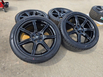 19" Ford Mustang GT OEM 10159 wheels rims tires PIRELLI NEW