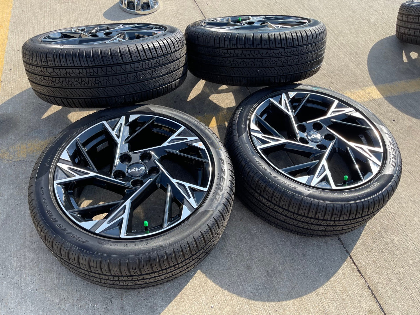 18" Kia K4 K5 OEM 95936 wheels rims Sonata Stinger Forte Optima 2025 2026 NEW