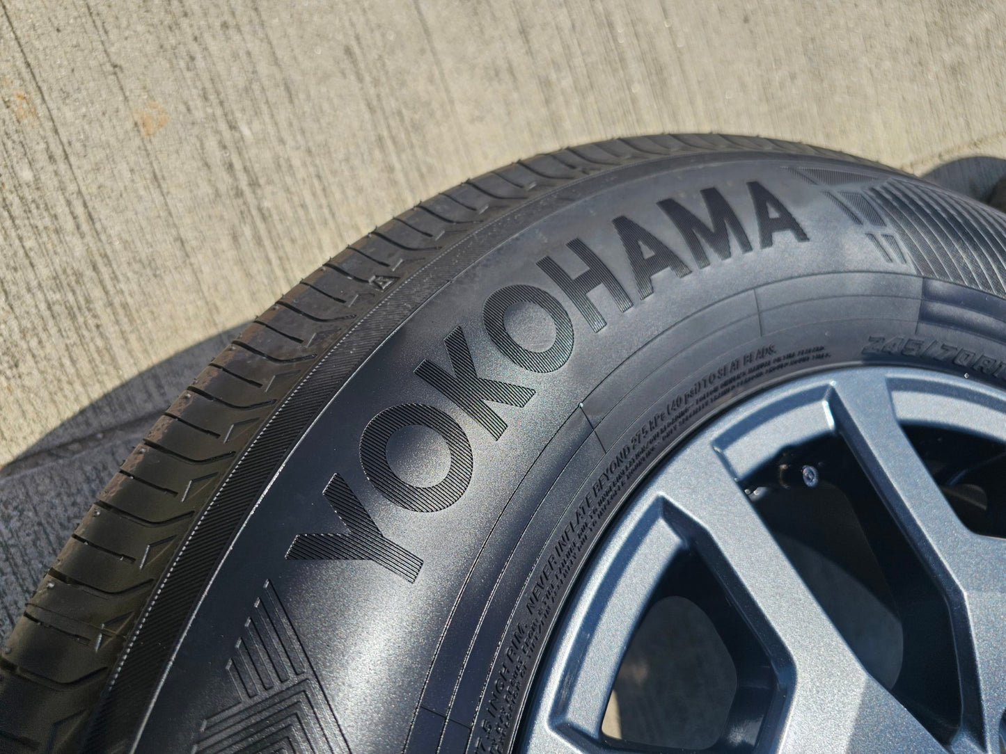 17" Toyota 4Runner Tacoma TRD OEM 94254 10637 wheels rims 2024 2025 2026 NEW
