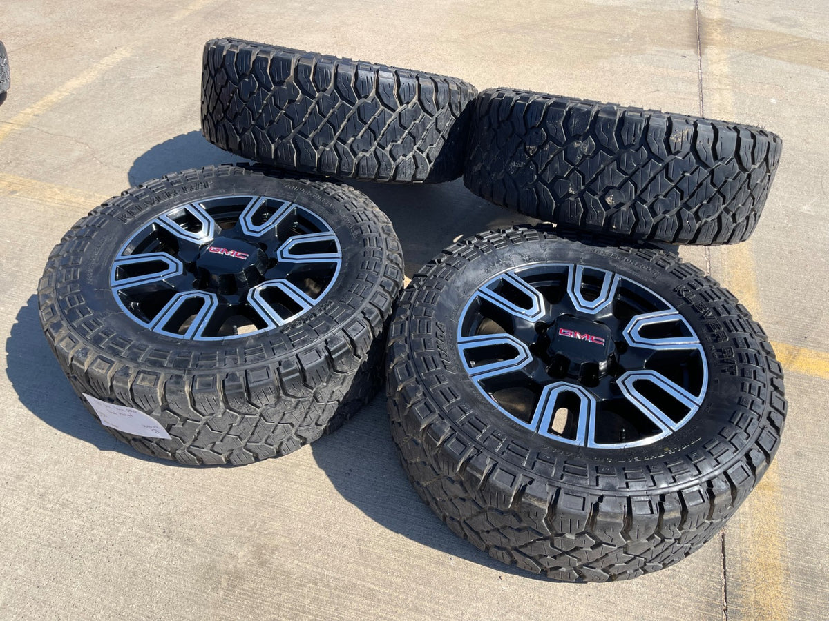 20" GMC Sierra AT4 2500 3500 OEM wheels rims 5950 Silverado KENDA 35" SET