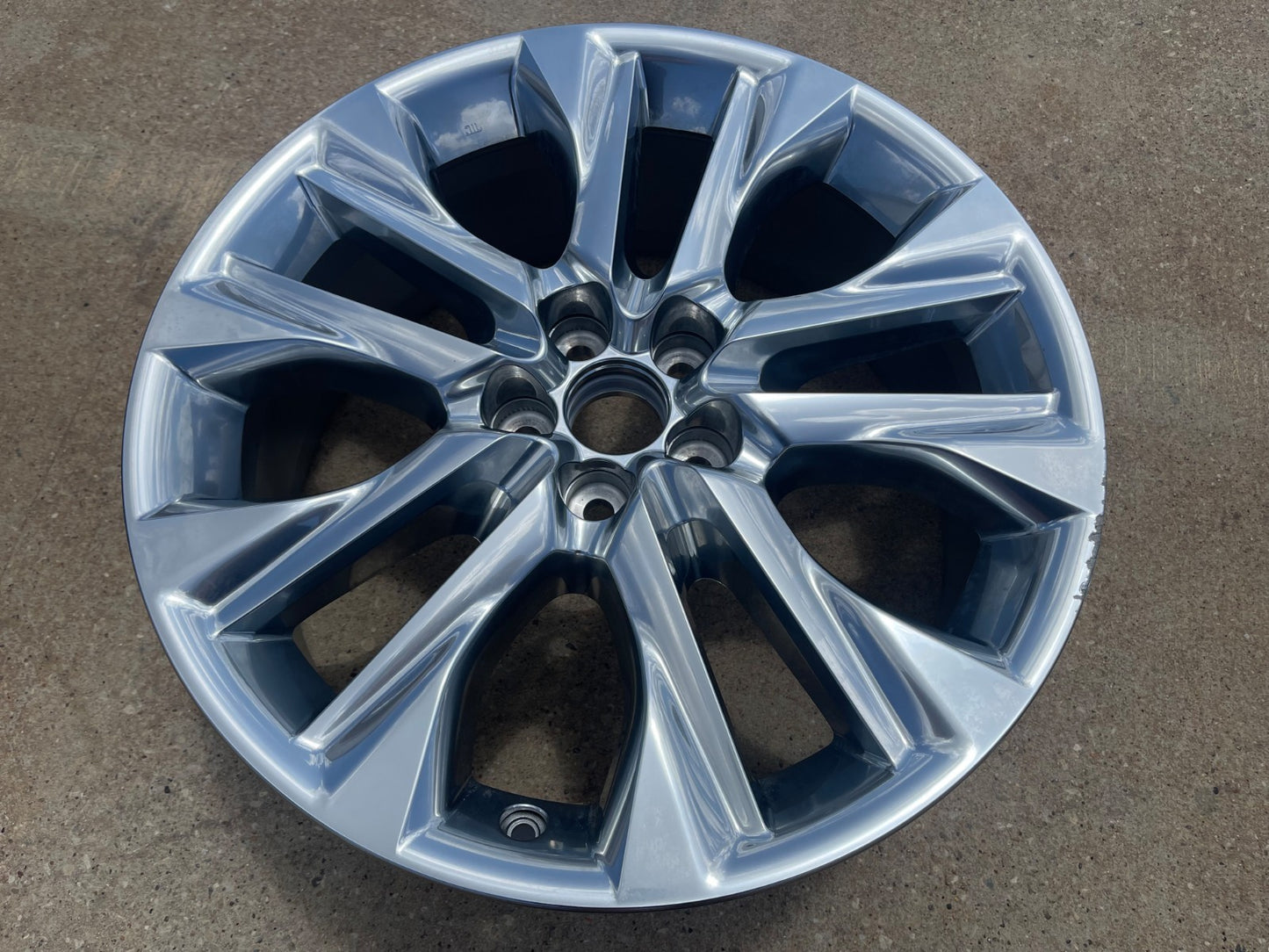 20" Toyota Highlander OEM 75265 wheel rim 2021 2022 2023 2024 2025 2026