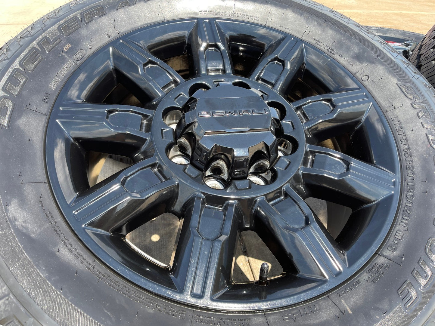 20" GMC Sierra AT4X 2500 3500 OEM 14137 5963 wheels rims Silverado 2025 2026 NEW