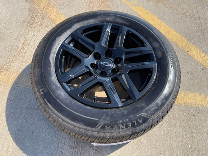 (1) 20" Chevy Silverado Tahoe Suburban ZR2 OEM 5913 wheel rim spare BRIDGESTONE