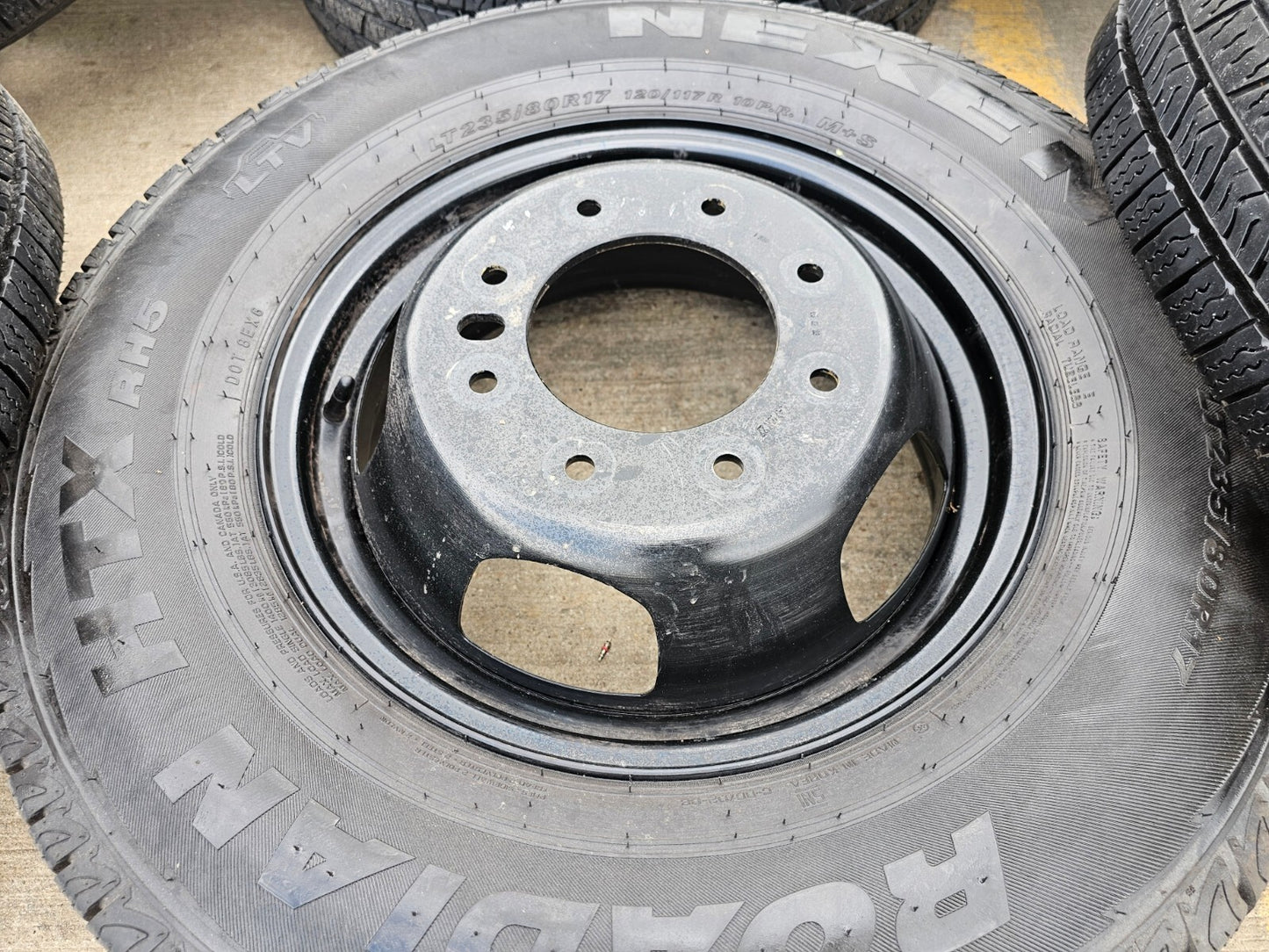 17" Dodge Ram 3500 Dually Laramie 8x200 wheels rims 2703 2704 OEM 2024 2025