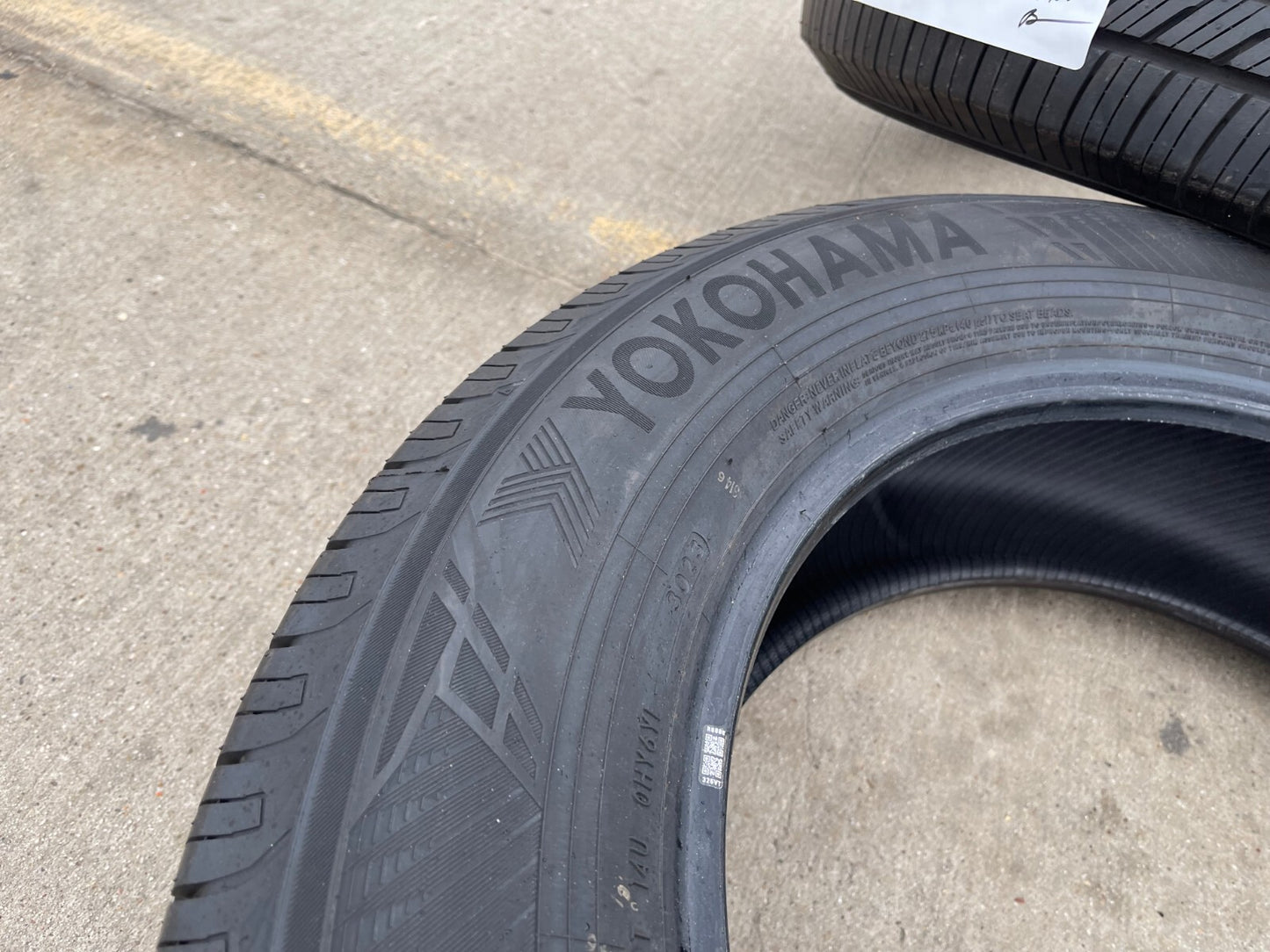 (4) 265/60/20 Yokohama Geolander X-CV tires NEW Sierra Tundra Silverado