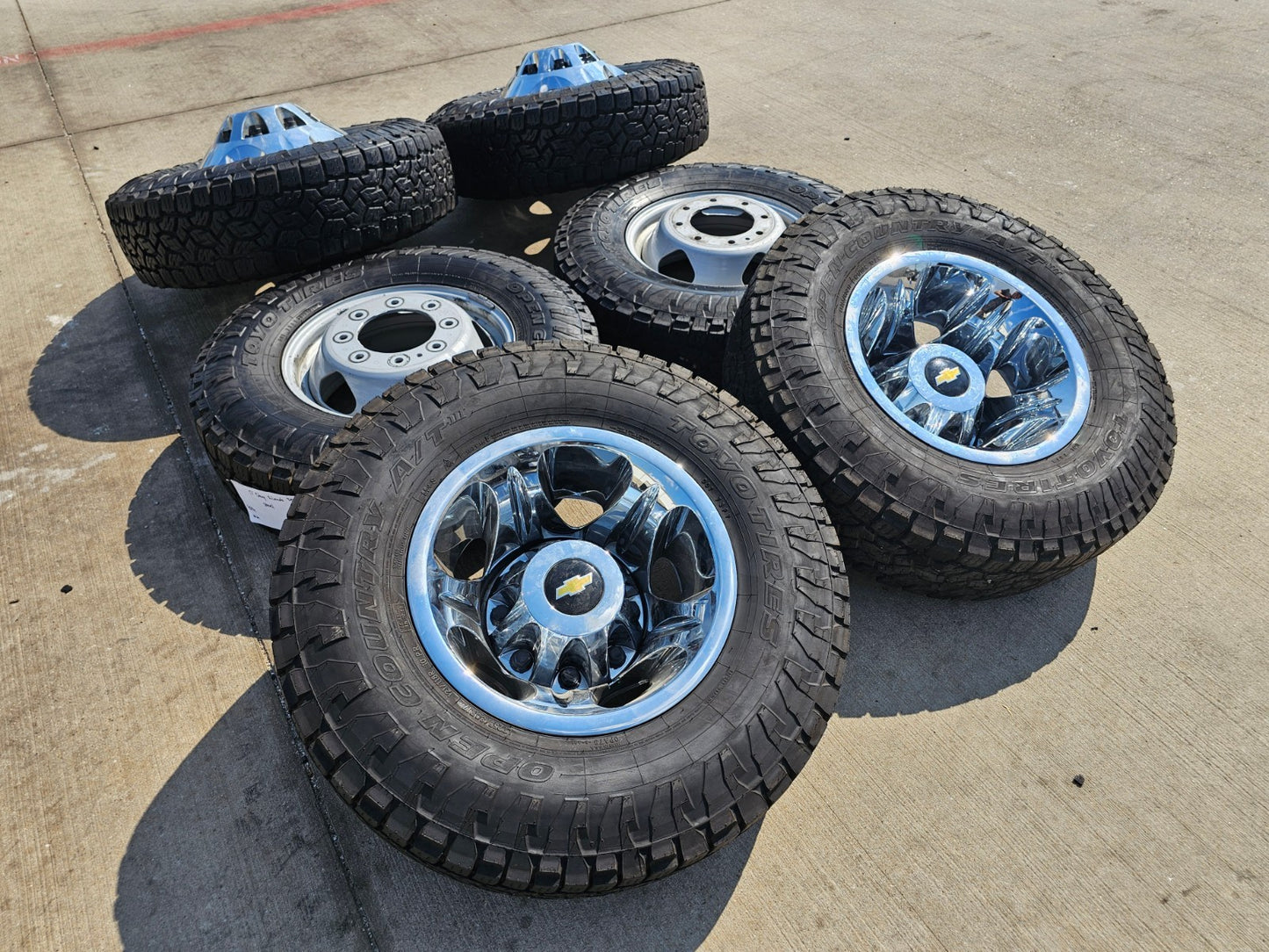 17" Chevy Silverado GMC Sierra 3500 Dually simulator rims wheels OEM 8094 TOYO