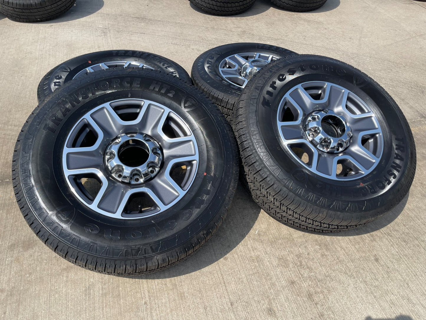 18" Ford F-250 F-350 Lariat FX-4 OEM wheels 10480 10298 tires FIRESTONE H/T2