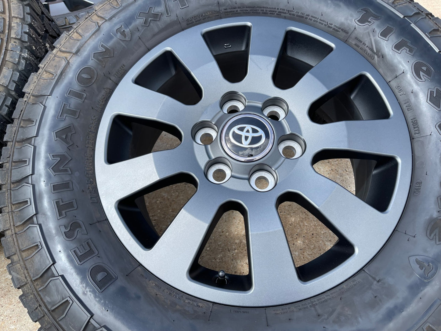 18" Toyota Land Cruiser OEM wheels rims 95952 Tundra Sequoia FIRESTONE X/T
