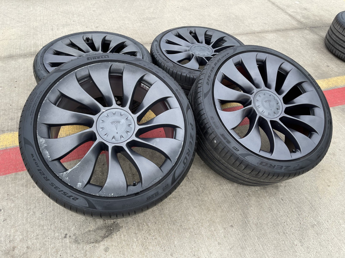 21" Tesla Model Y OEM INDUCTION wheels rims 2022 2023 2024 2025 2026 PIRELLI
