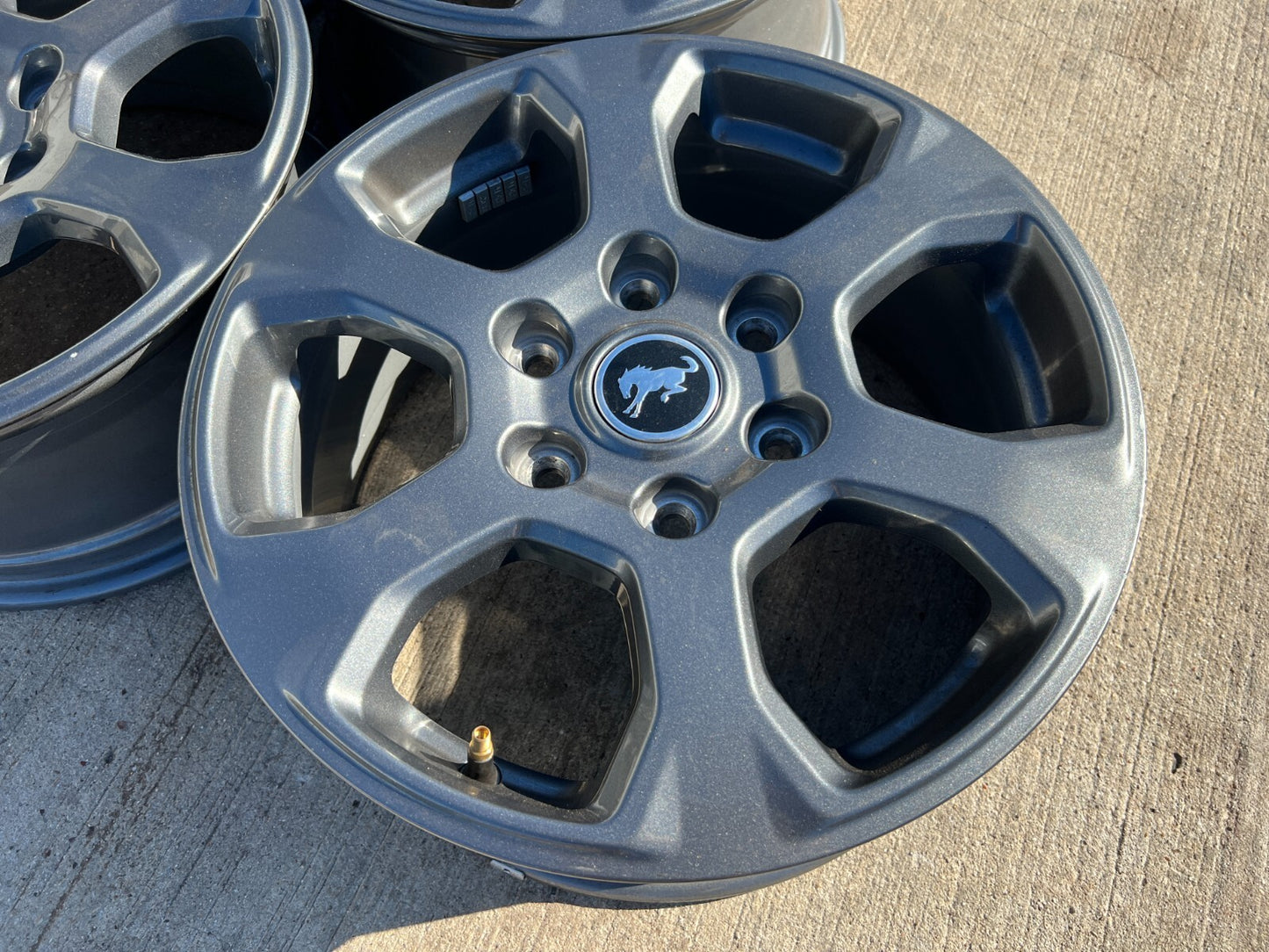 (5) 17" Ford Bronco 2023 2024 2025 2026 wheels rims 10384 OEM Ranger GRAY NEW