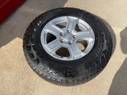 17" Jeep Wrangler Gladiator SPARE OEM 9216 wheel rim 2020 2021 2022 2023 2024