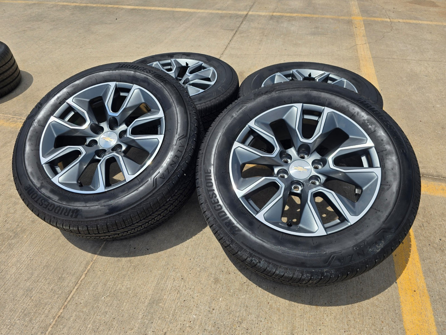 20" Chevy Silverado 1500 Tahoe OEM 5915 5916 wheels rims 2026 BRIDGESTONE NEW