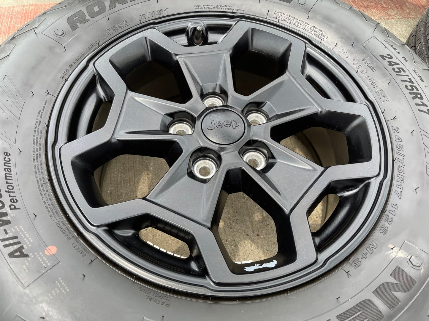 17" Jeep Wrangler SPORT OEM wheels rims tires 9237 black 2023 2024 2025 NEW