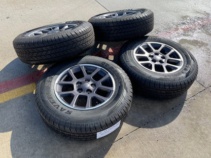 18" Jeep Gladiator Overland OEM wheels rims Wrangler 9241 96494 tires