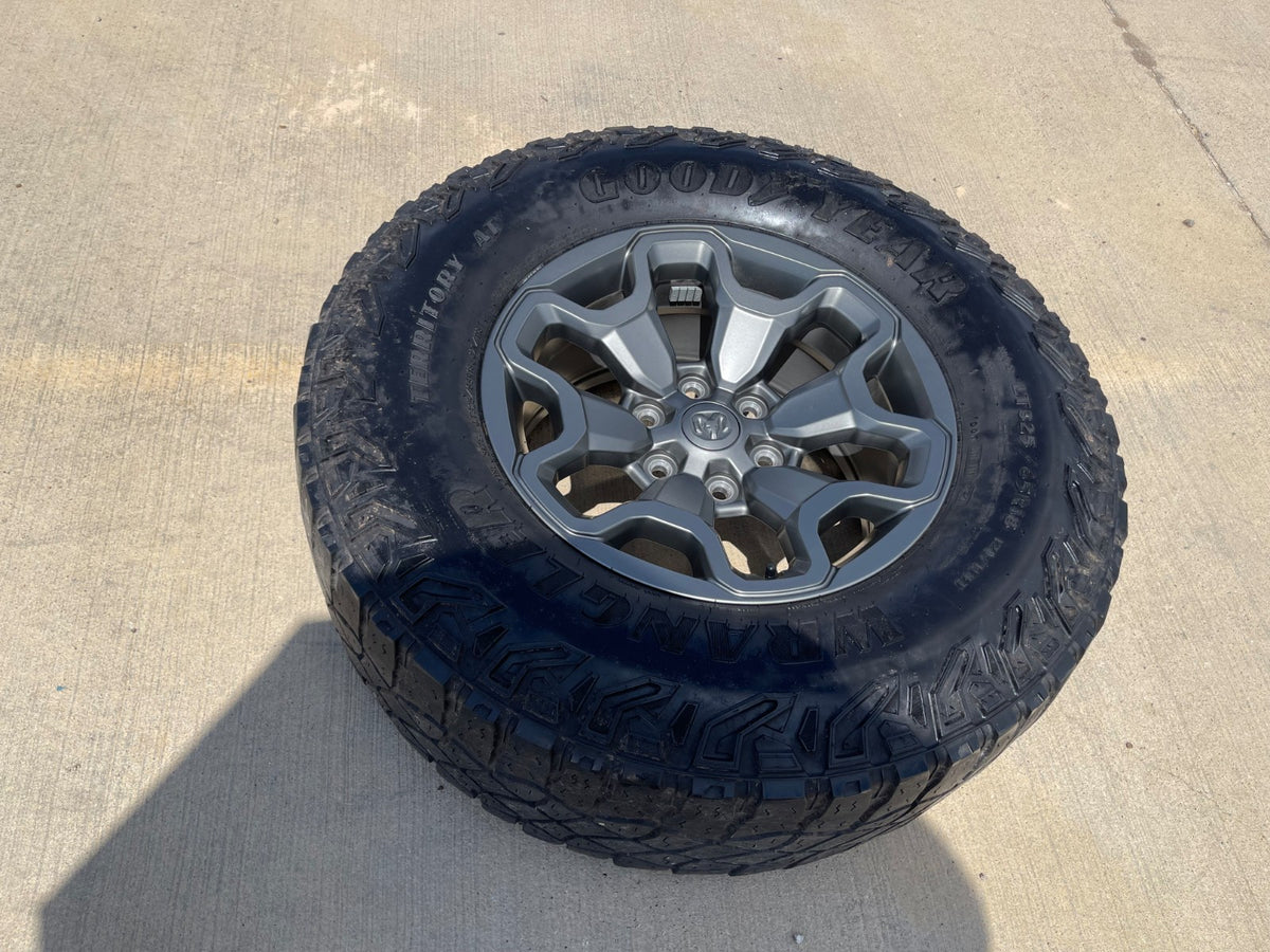 18" Dodge Ram 1500 TRX RHO Gray OEM 66002 wheel rim TERRITORY A/T 35"