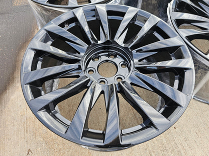 22" Cadillac Escalade OEM Black wheels rims 4873 95026 Tahoe Silverado 2024 2025