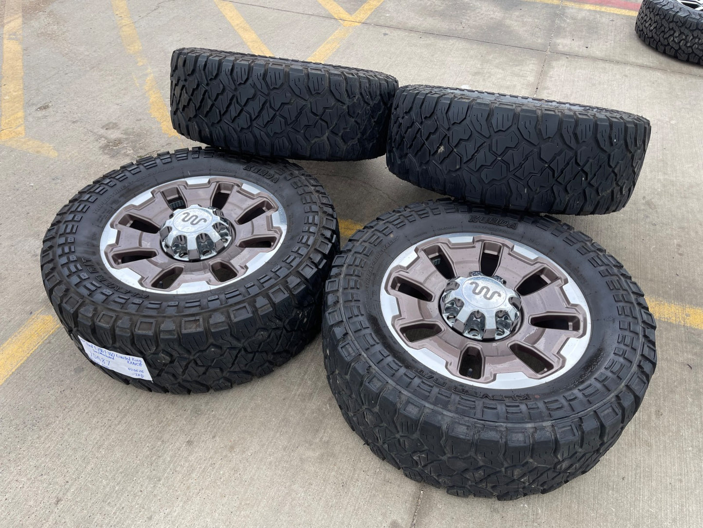 20" Ford F-250 F-350 OEM 10487 LIMITED KING RANCH tan wheels rims tires 35"