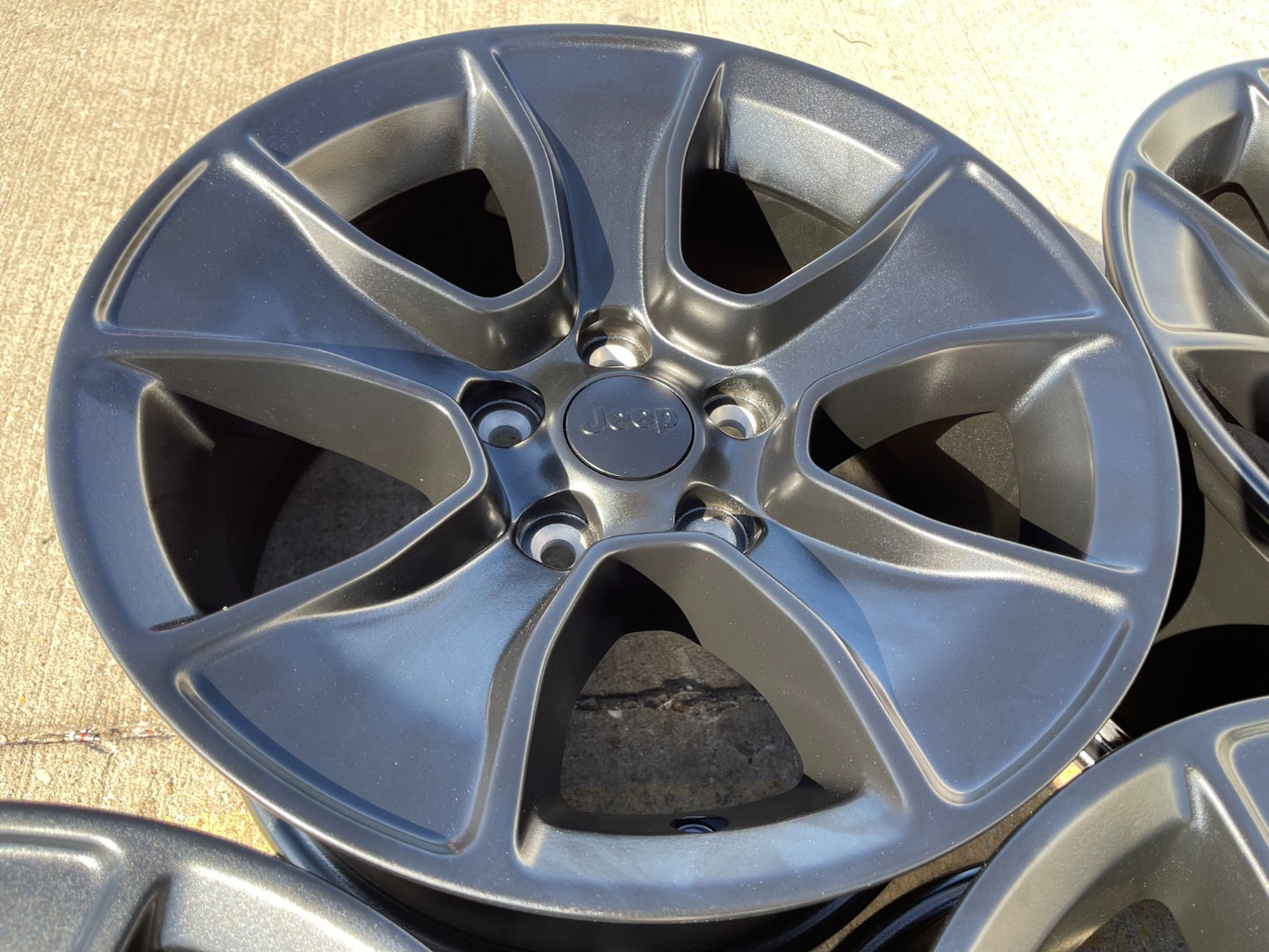 (4) 17" Jeep Wrangler Rubicon OEM 96226 wheels rims Gladiator NEW