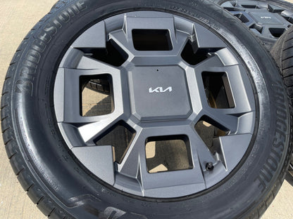 19" Kia Telluride Sorento OEM wheels rims 95983 tires Carnival BRIDGESTONE SET